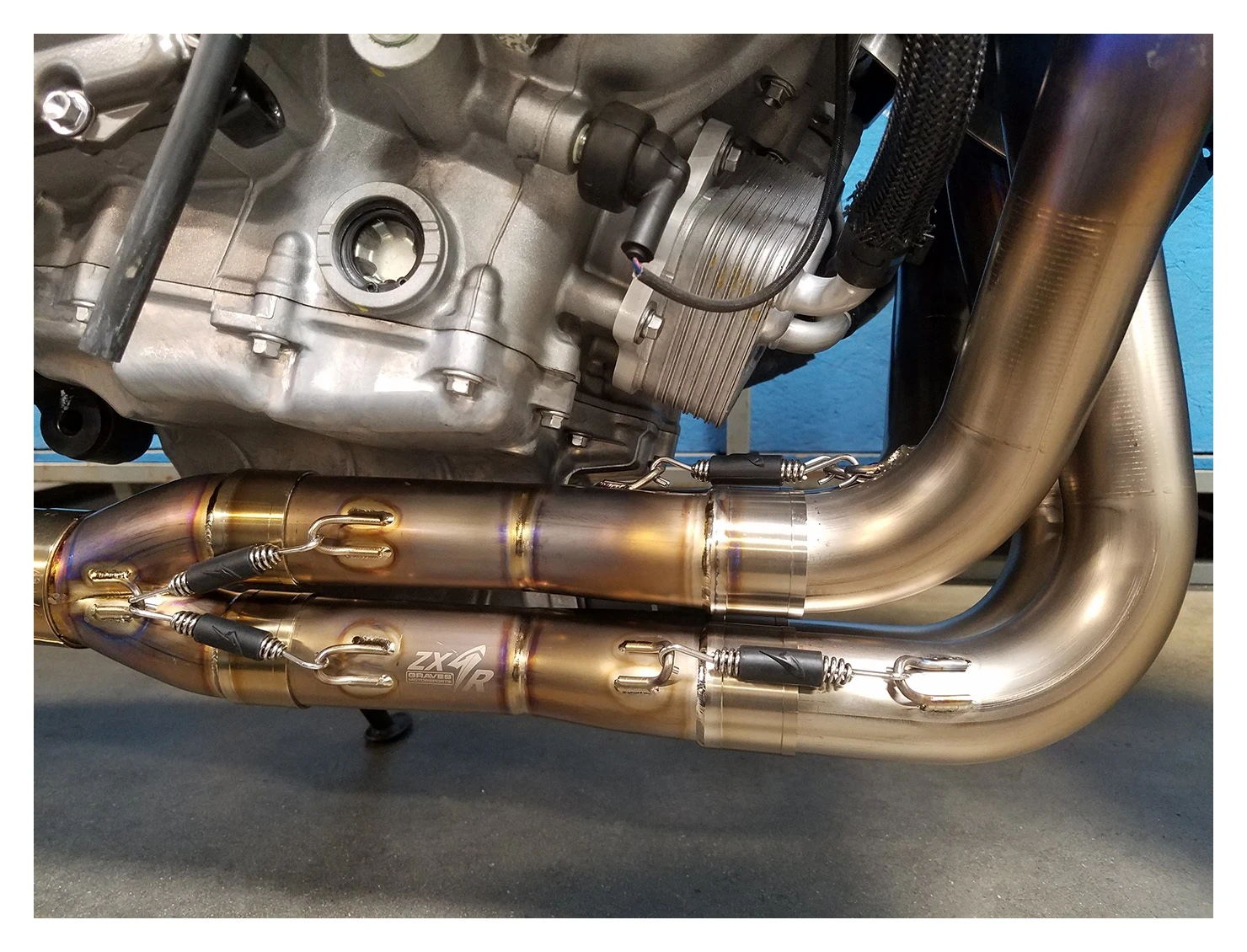 Graves Link Low Mount Exhaust System Kawasaki ZX-10R 2016-2020 - Image 2