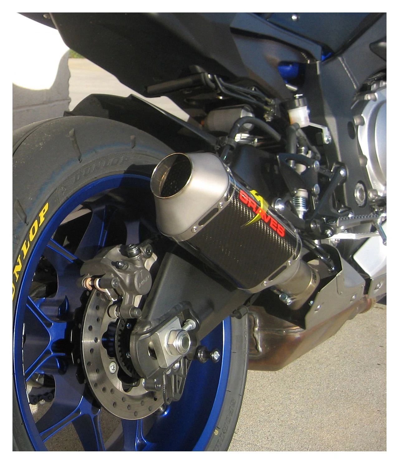 Graves Cat Back Slip-On Exhaust Yamaha R1 / R1M / R1S / FZ-10 / MT-10 5 Graves Cat Back Slip-On Exhaust Yamaha R1 / R1M / R1S / FZ-10 / MT-10 - Image 5